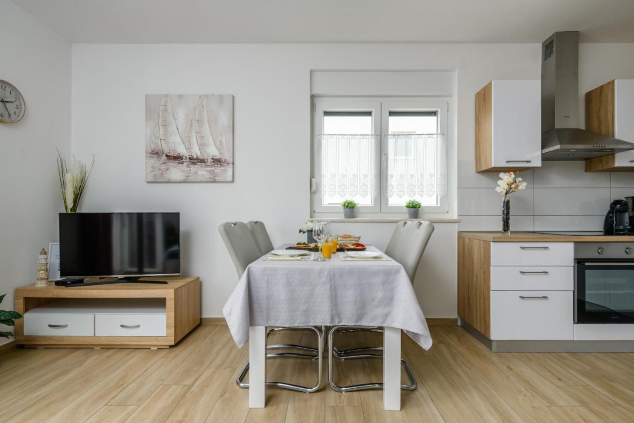 Apartment Kate Póla Kültér fotó